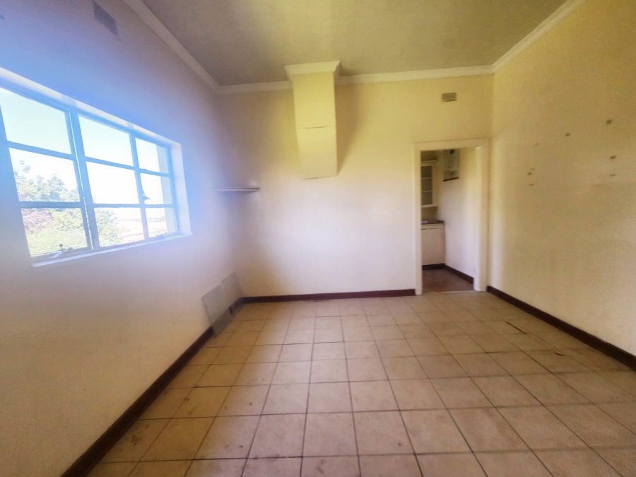  Bedroom Property for Sale in Kroonheuwel Free State